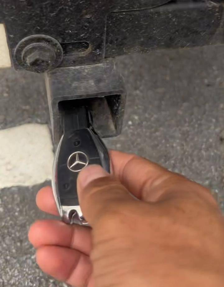 “鑰匙在這，我回家了！”上海男子將百萬元房車停在南寧街頭，請陌生人上車體驗